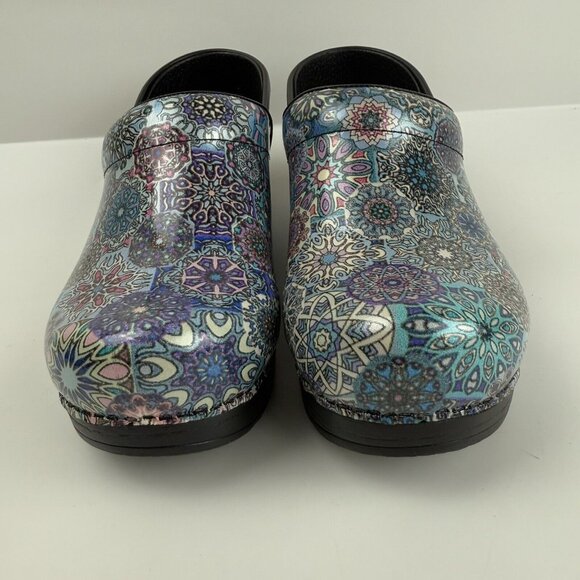 Dansko Womens 36 Floral Mandala Nursing Clog Shoes - Picture 3 of 7
